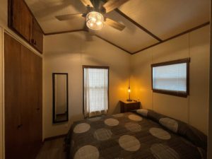 Cabin 1_Bedroom