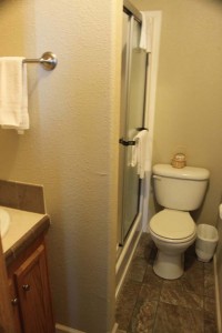 cabin 11, bathroom